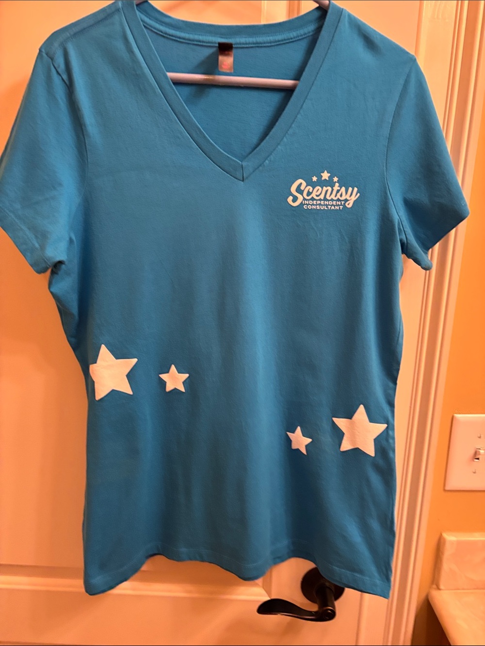 Scentsy Teal V-Neck Tee with White Stars